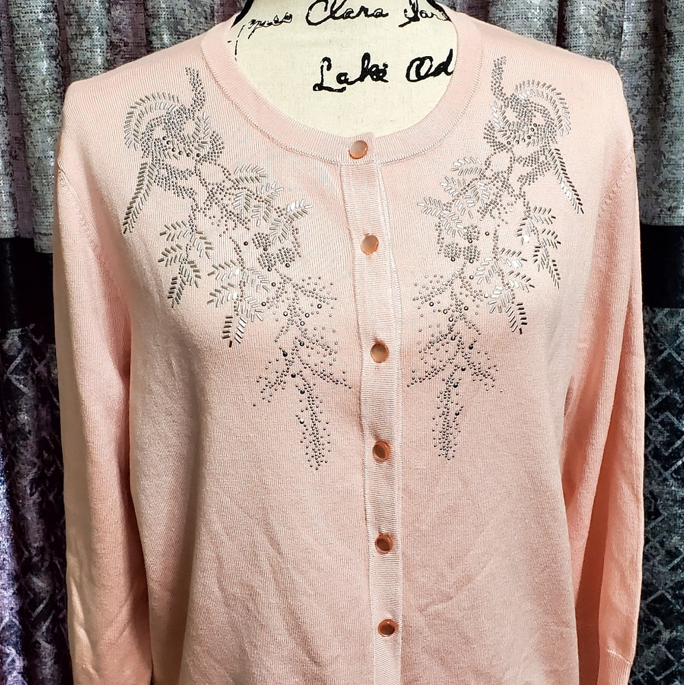 Women's sweater size XL